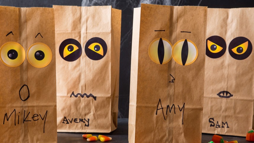 Avery Halloween Inspired Templates Spooky Eyes on Paperbags