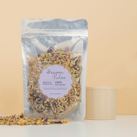 Custom printed scalloped labels