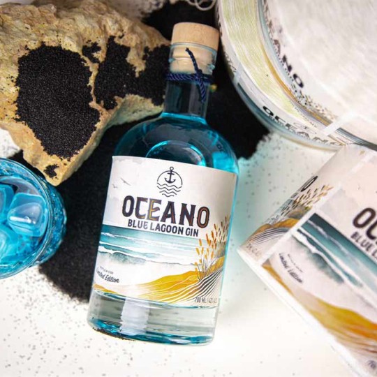 Custom Roll Labels for Gin Bottle