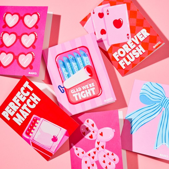 Valentines Day Cards on bright red and pick background