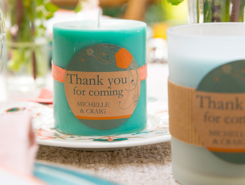 Avery Kraft Brown Round Labels on Candle Wedding Favour